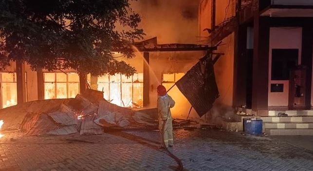 Santri di Aceh Besar Nekat Bakar Asrama Pesantren Akibat Sering Dibully Teman